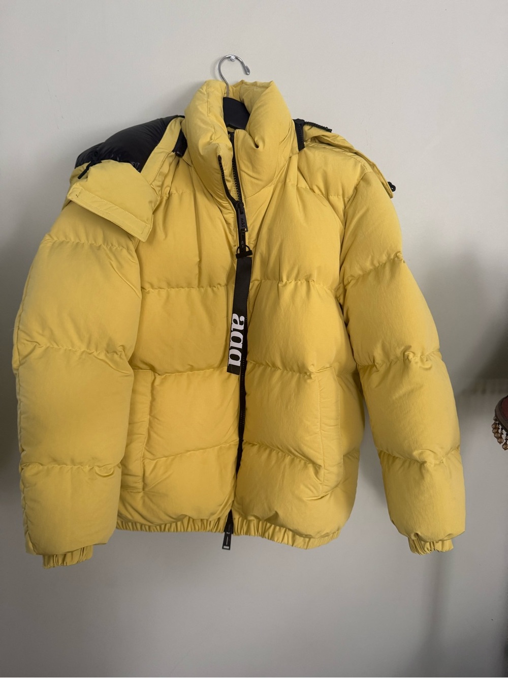 Men's Yellow Puffer Jacket with Contrast Hood Detail